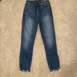 NEVER WORN A&F Simone High Rise Ankle Jeans